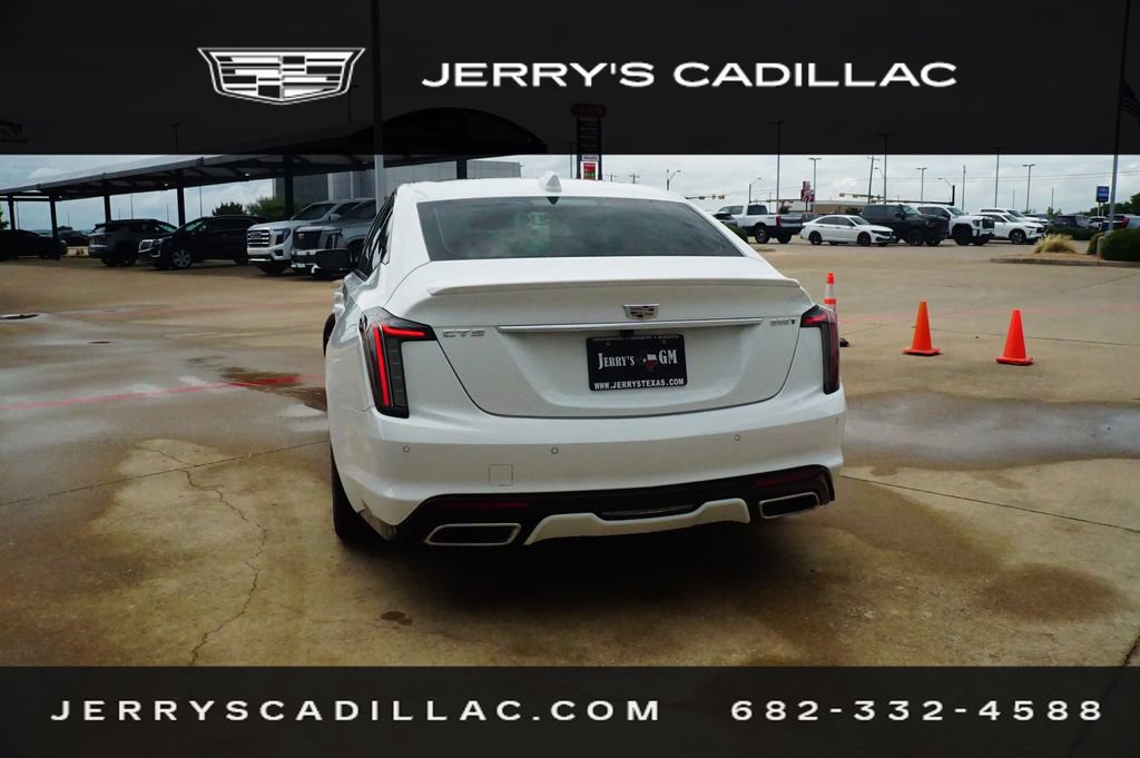 Used 2025 Cadillac CT5 Sport RWD image 4