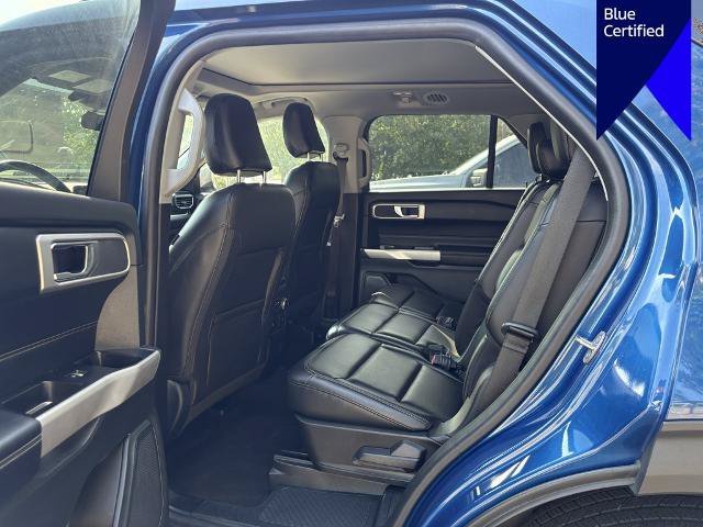 Certified 2022 Ford Explorer XLT w/ Equipment Group 202A AWD/4WD image 11