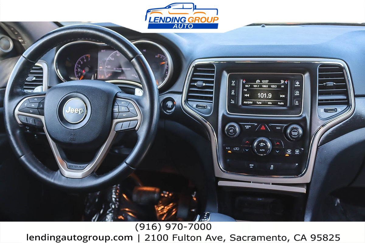 Used 2015 Jeep Grand Cherokee Laredo w/ Quick Order Package 23E image 12