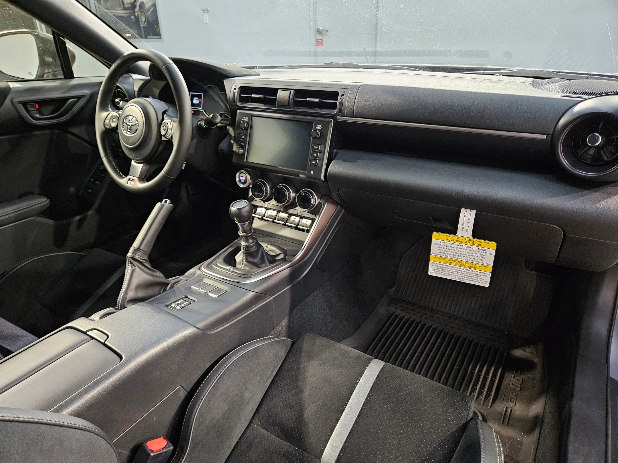 New 2025 Toyota GR86 Premium image 10