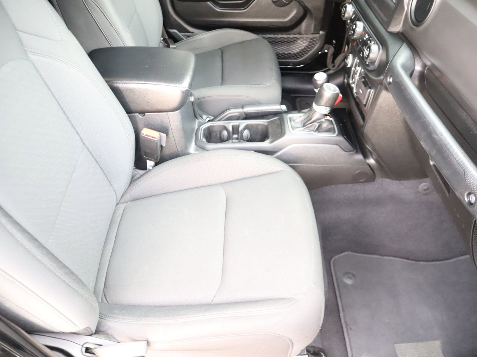 Used 2021 Jeep Gladiator Sport image 52