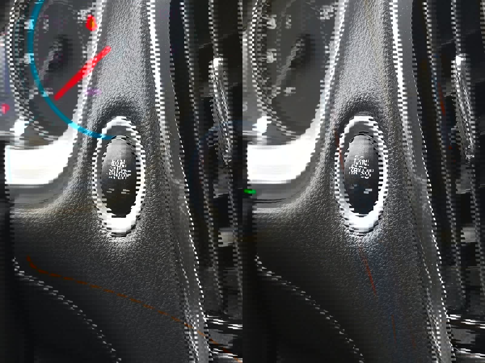 Used 2021 Chevrolet Traverse RS image 24