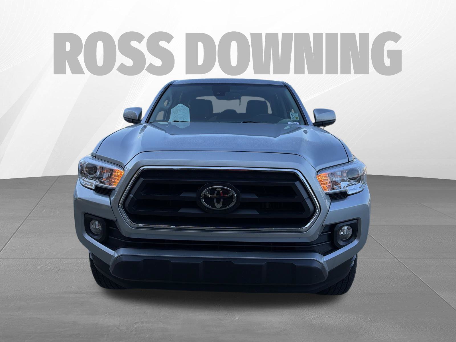 Used 2023 Toyota Tacoma SR5 RWD image 2