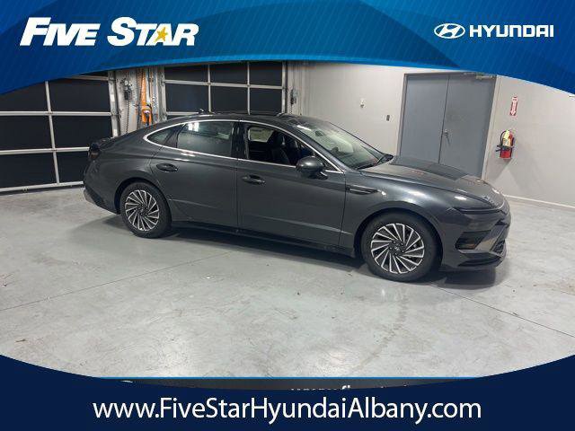 New 2025 Hyundai Sonata Limited image 1