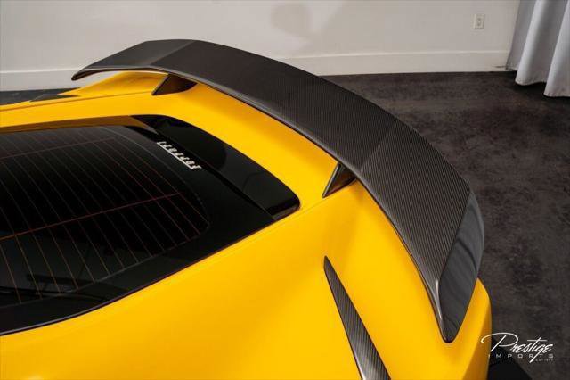 Used 2018 Ferrari 812 Superfast RWD image 17
