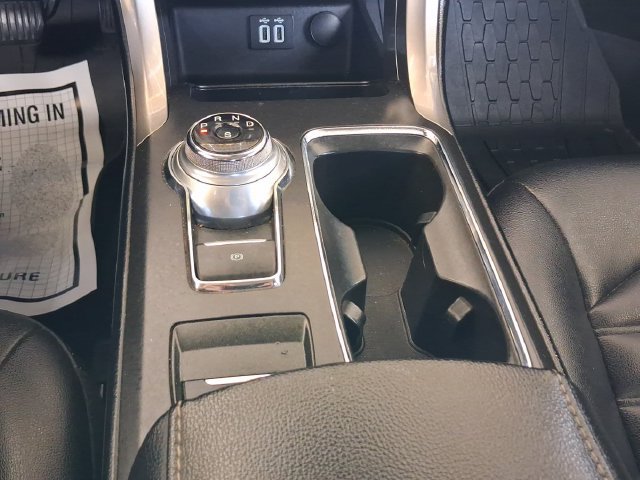 Used 2019 Ford Fusion SEL FWD image 6