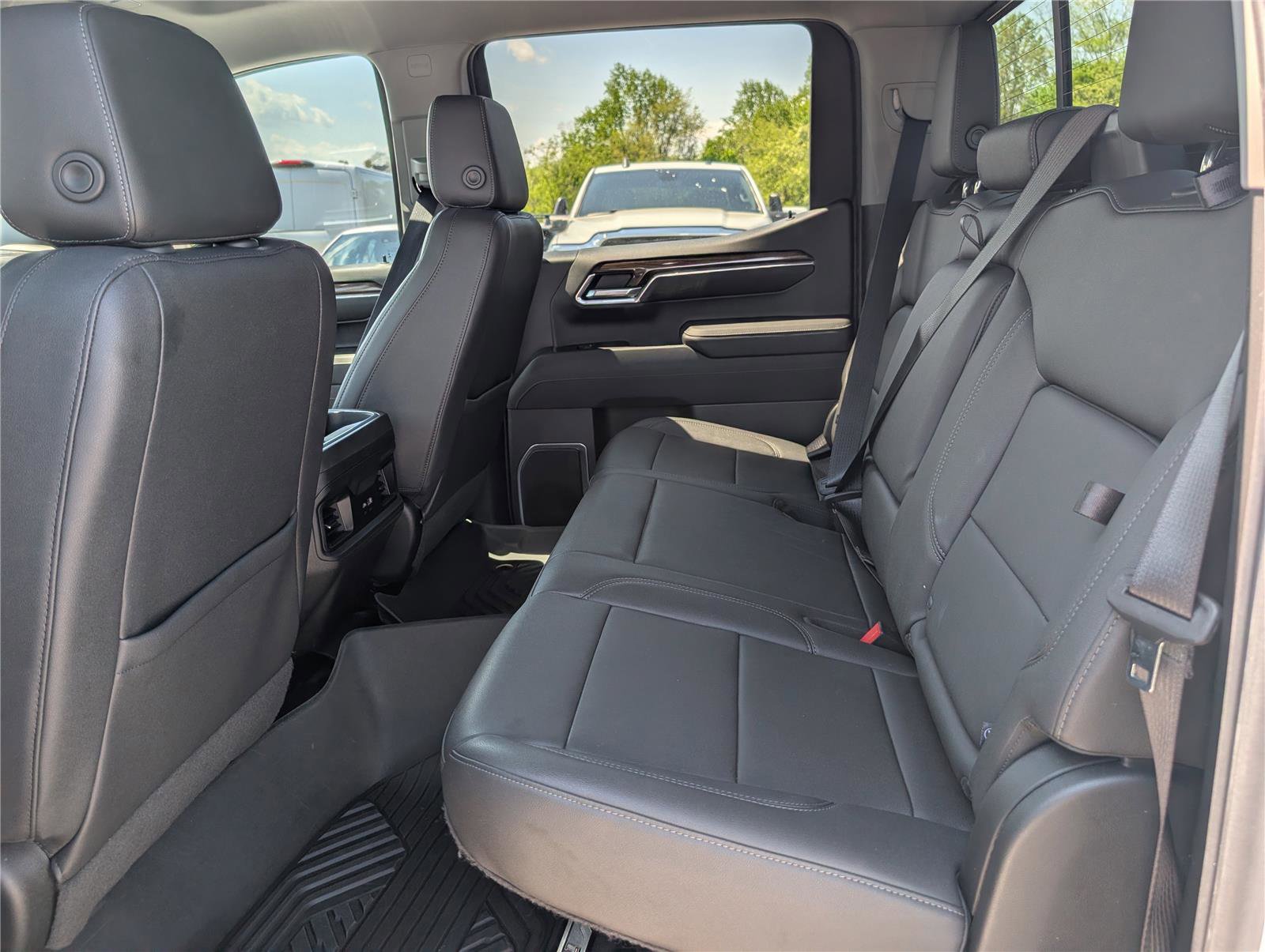 Used 2022 Chevrolet Silverado 1500 RST w/ RST All Star Premium Package AWD/4WD image 14