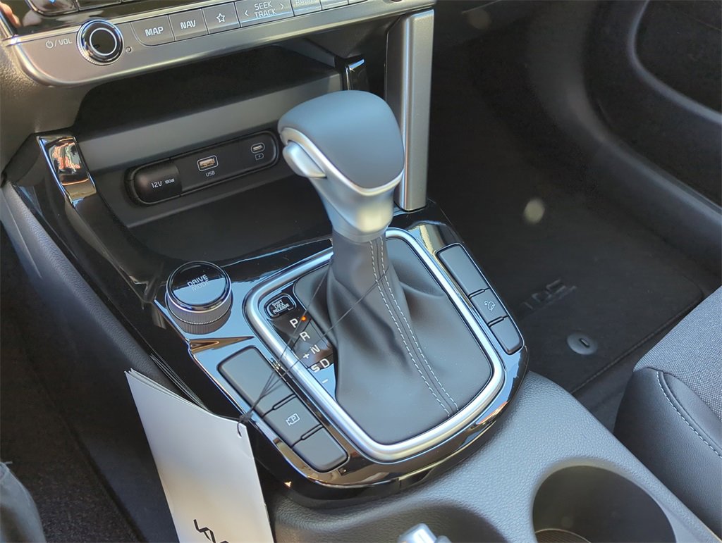 New 2026 Kia Seltos S image 24