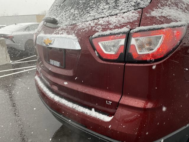Used 2017 Chevrolet Traverse LT image 36