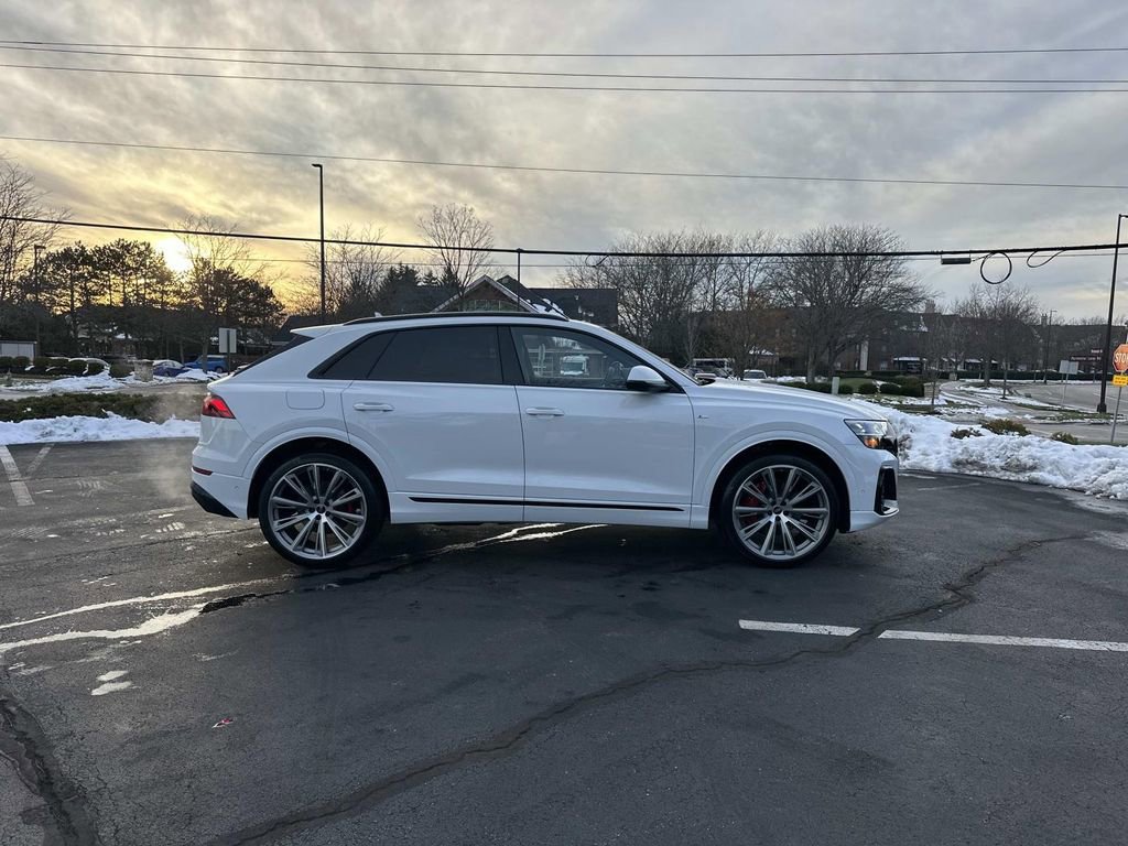 New 2026 Audi Q8 Prestige image 8
