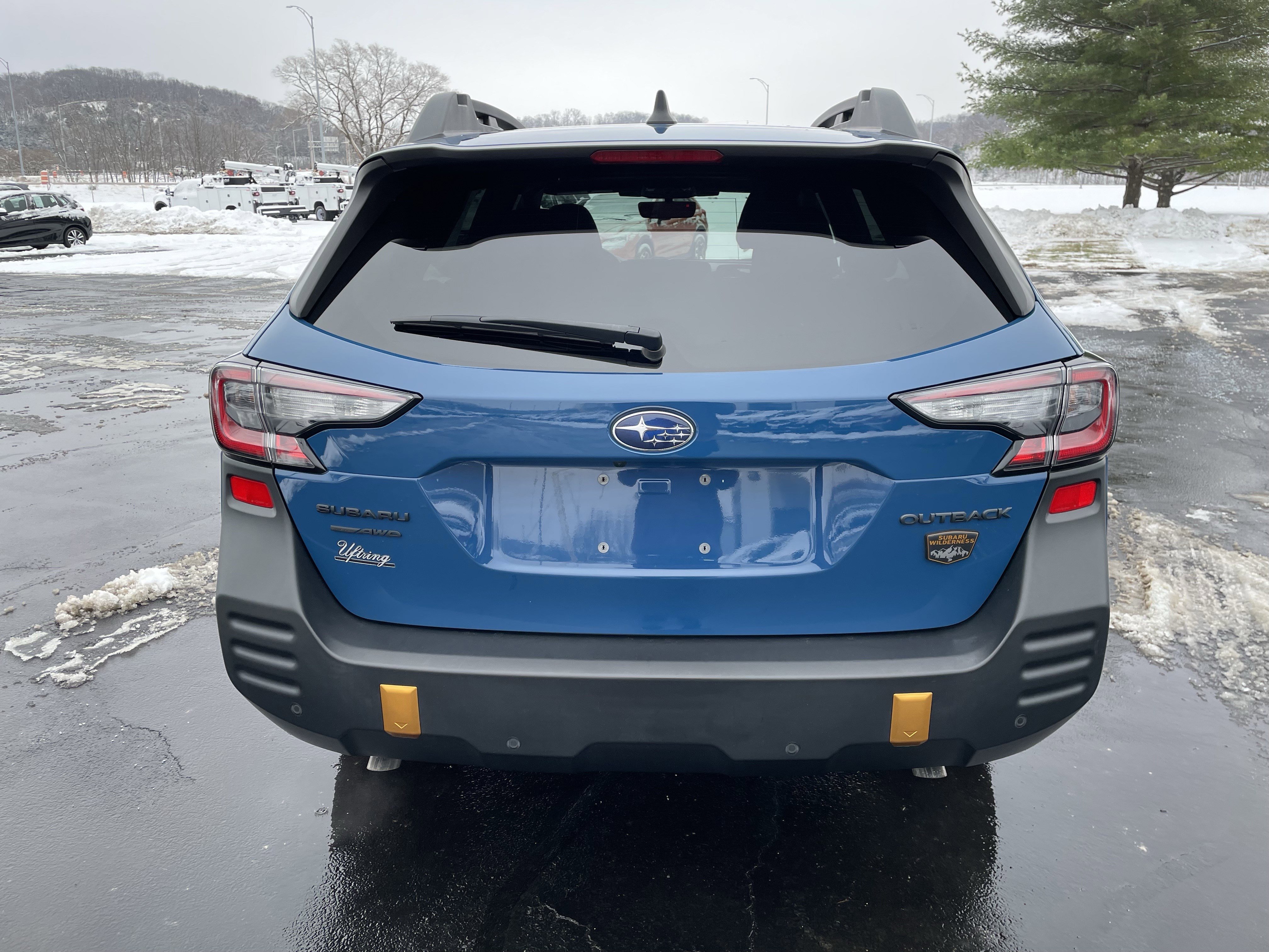 Used 2023 Subaru Outback Wilderness image 4