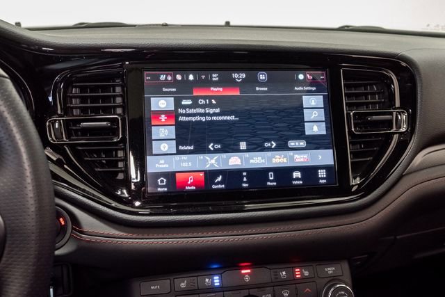 Used 2025 Dodge Durango R/T AWD/4WD image 17