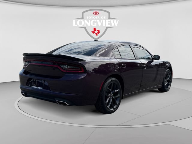 Used 2021 Dodge Charger SXT w/ Blacktop Package RWD image 5