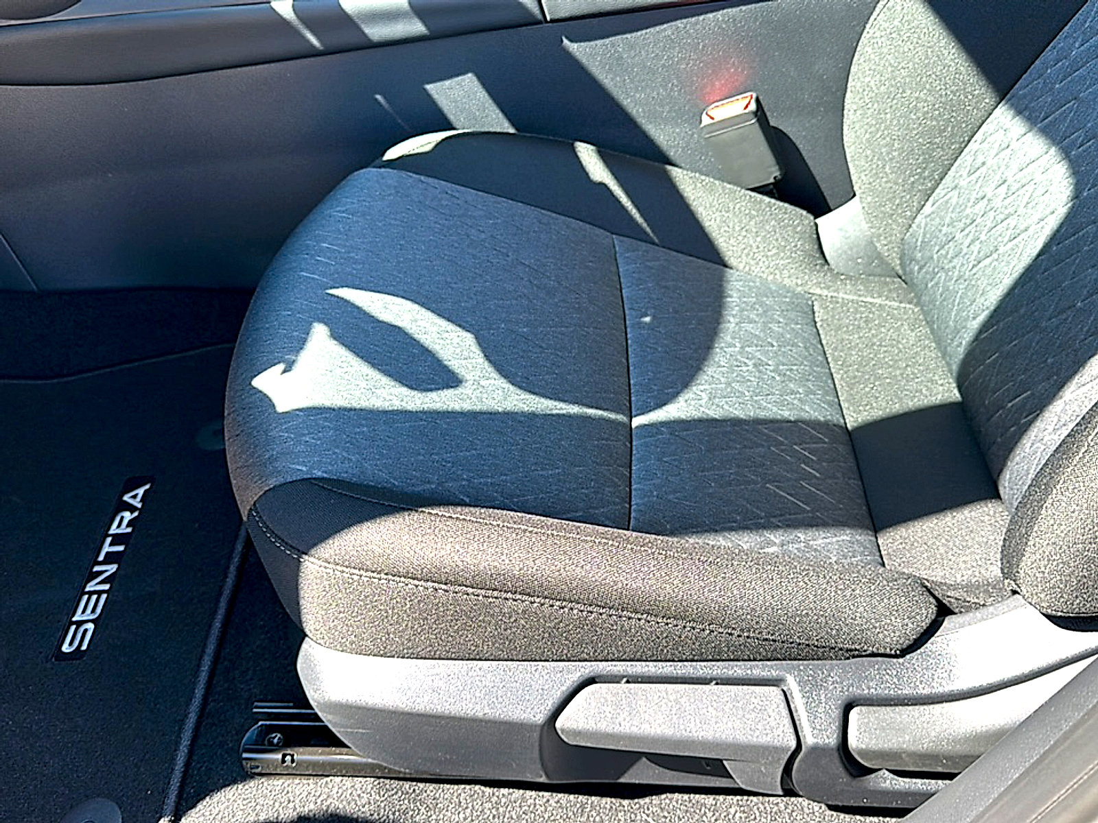 New 2026 Nissan Sentra SV w/ SV Convenience Package image 12