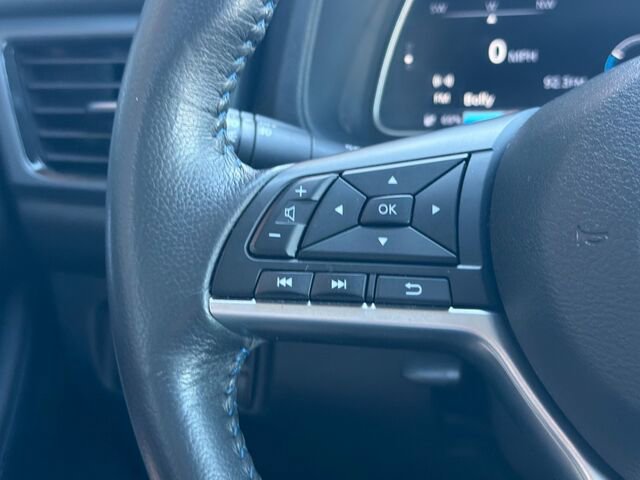 Used 2019 Nissan Leaf SV w/ SV Technology Package image 28