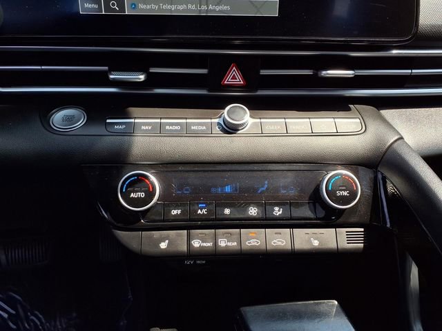 Certified 2024 Hyundai Elantra SEL w/ Convenience Package FWD image 23
