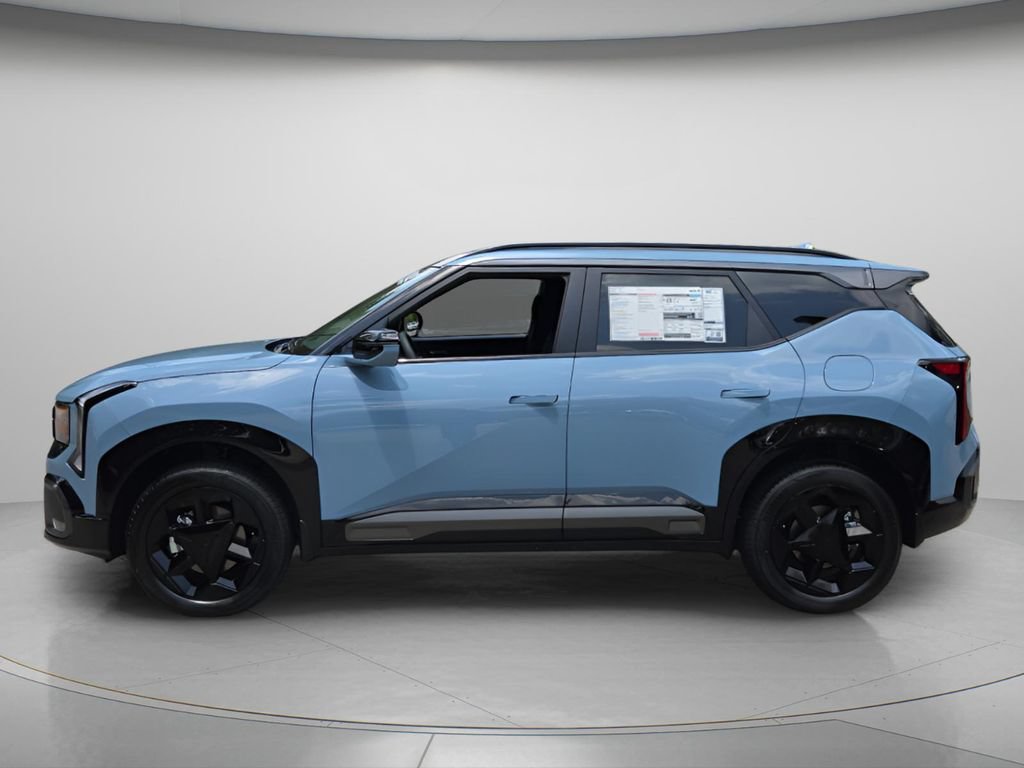 New 2027 Kia Seltos X-Line S w/ X-Line S Premium Package AWD/4WD image 2