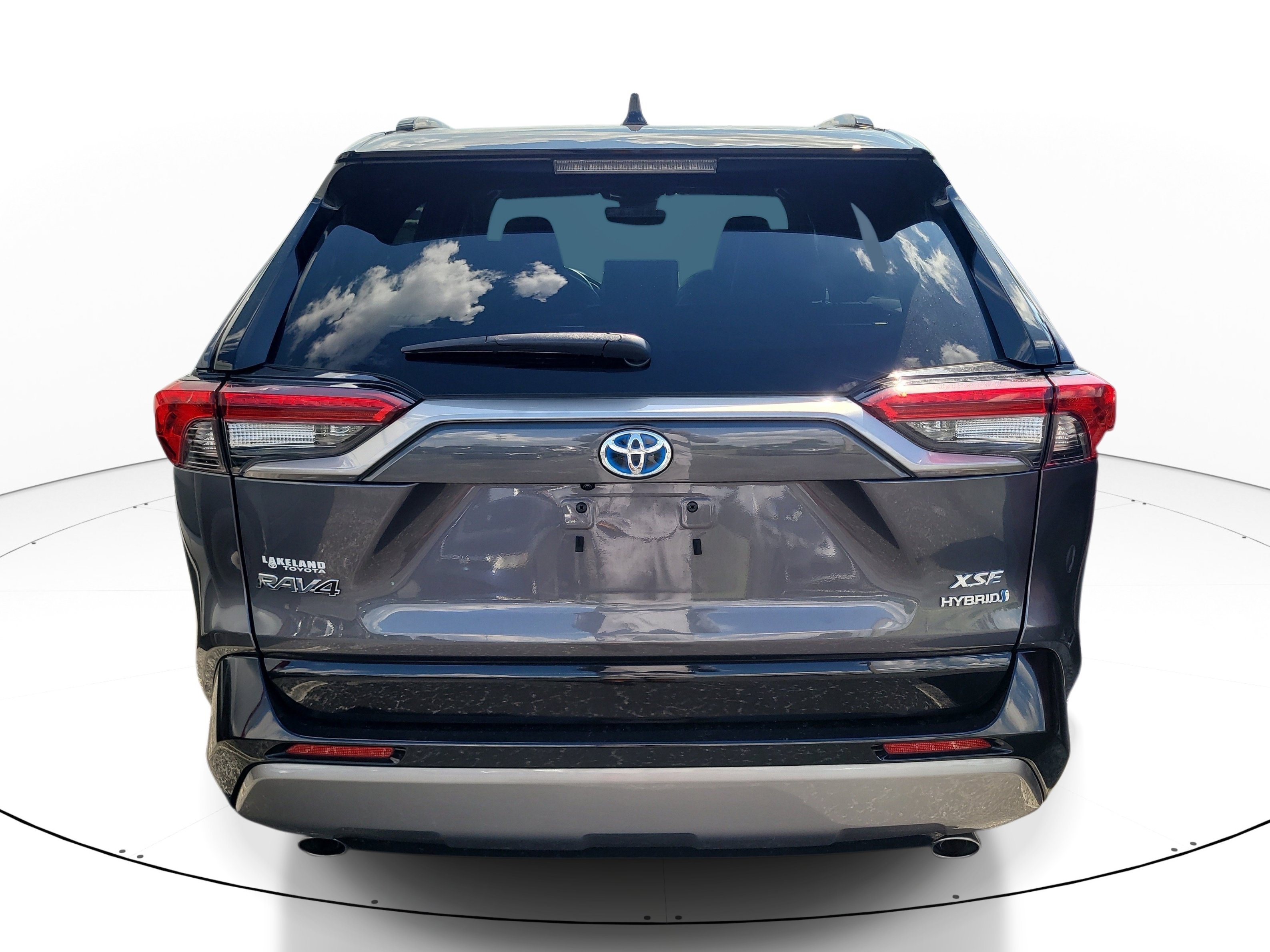 Used 2024 Toyota RAV4 XSE AWD/4WD image 6
