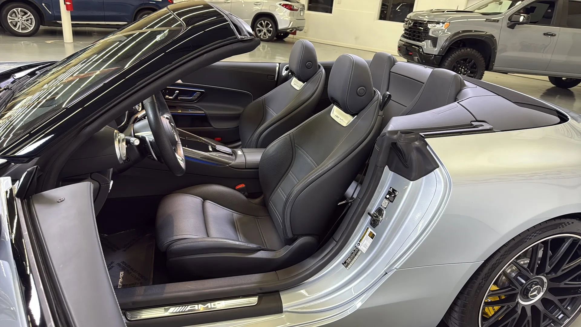 Used 2022 Mercedes-Benz SL 63 AMG 4MATIC image 16