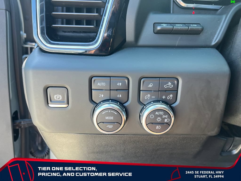 Used 2024 GMC Sierra 2500 Denali Ultimate w/ Max Trailering Package AWD/4WD image 24