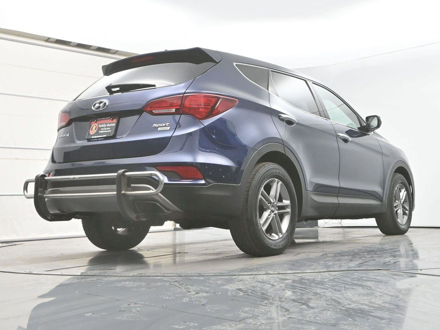 Used 2017 Hyundai Santa Fe Sport AWD/4WD image 30