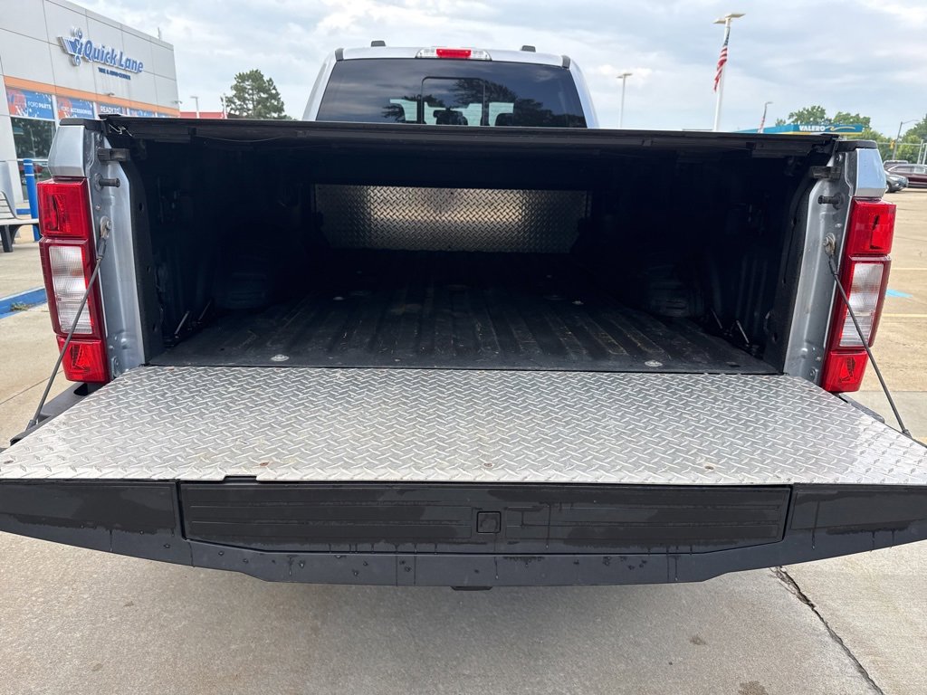 Used 2022 Ford F450 Lariat image 29
