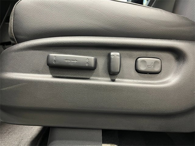 New 2026 Honda Ridgeline Black Edition image 11