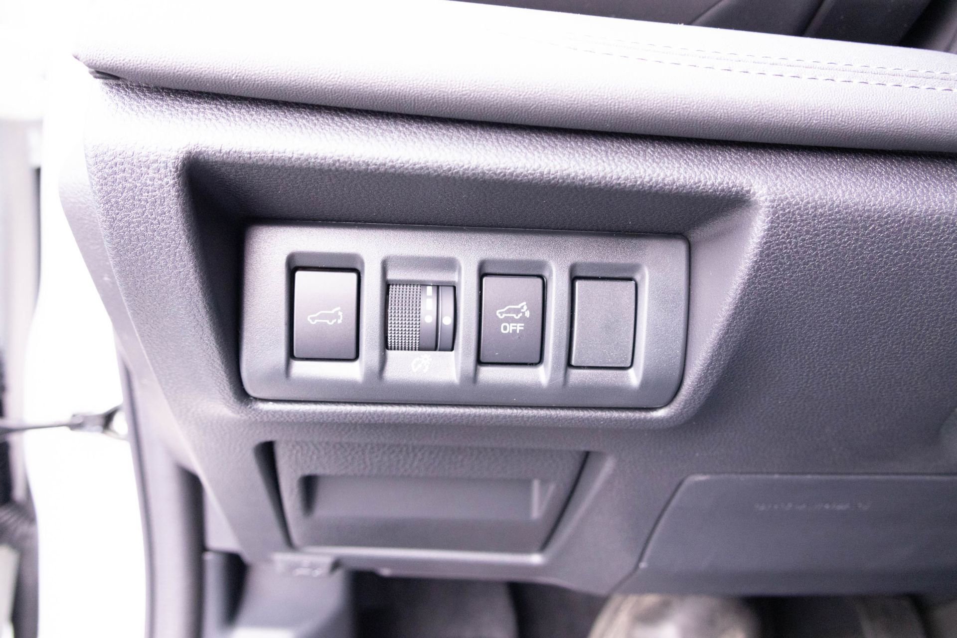 New 2025 Subaru Outback Limited image 47