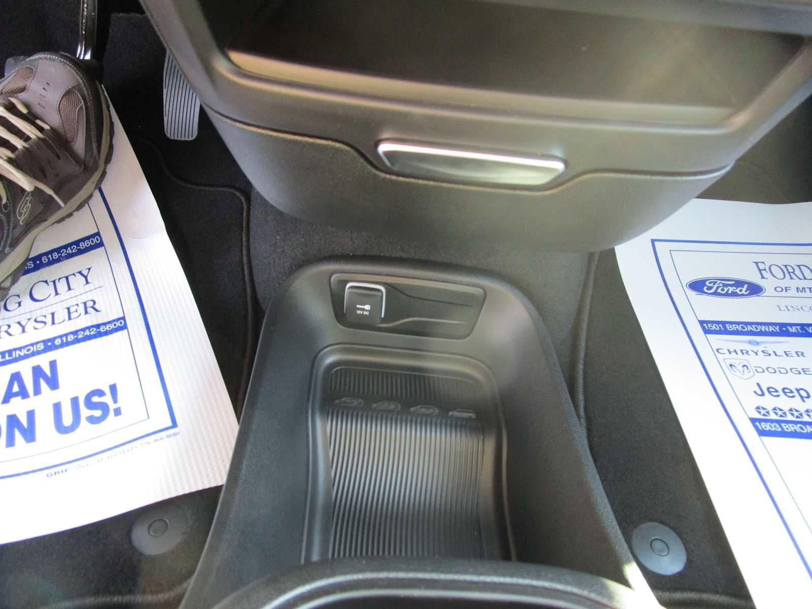 New 2026 Chrysler Pacifica Select FWD image 23