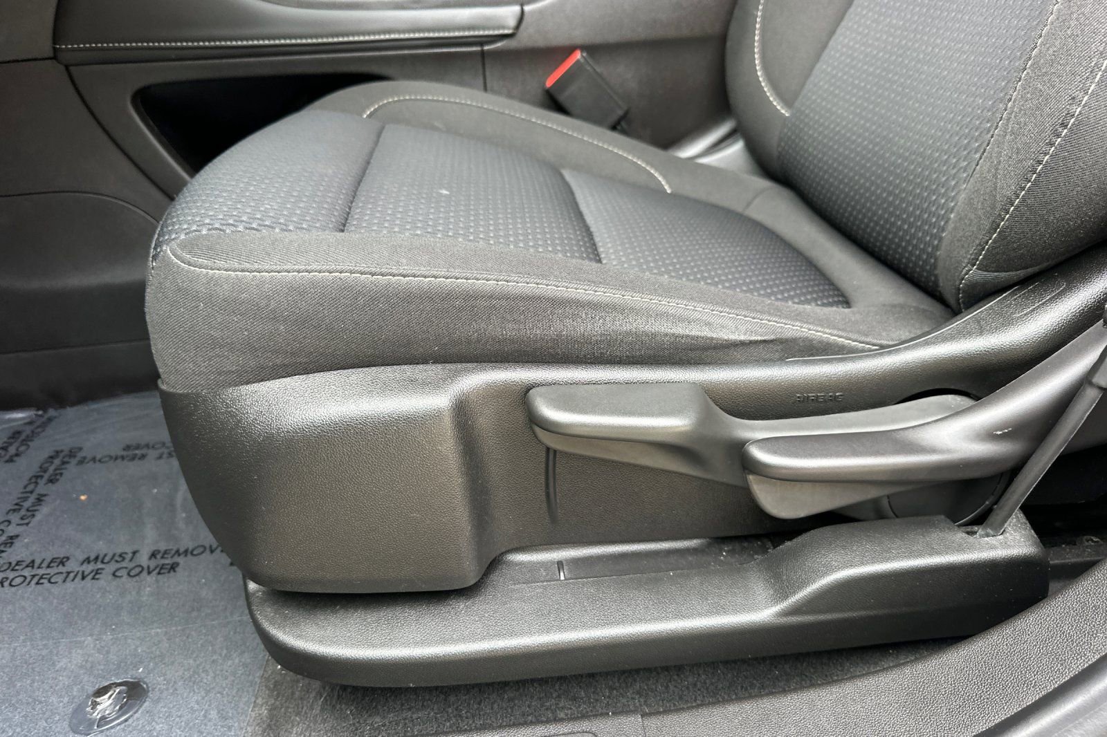 Certified 2022 GMC Acadia SLE image 13