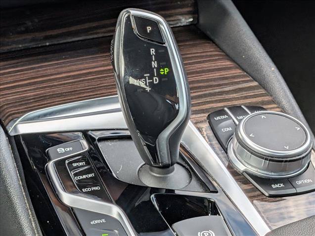Used 2019 BMW 530e RWD image 16