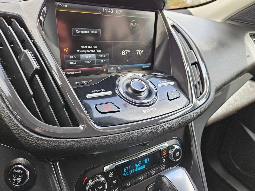 Used 2013 Ford Escape Titanium w/ Parking Technology Pkg image 30