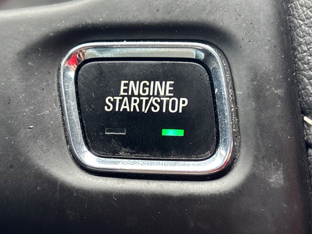 Used 2019 GMC Acadia SLE image 28