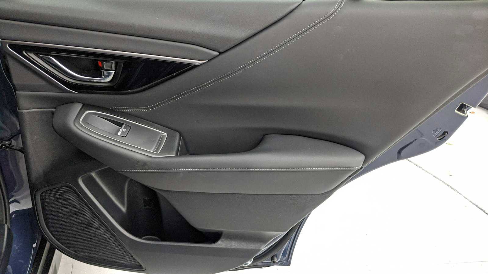 Certified 2023 Subaru Outback Limited image 27