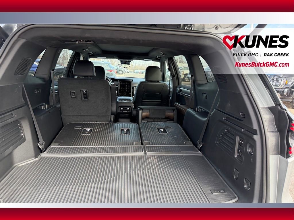 New 2026 GMC Acadia Denali Ultimate w/ LPO, Floor Liner Package image 6