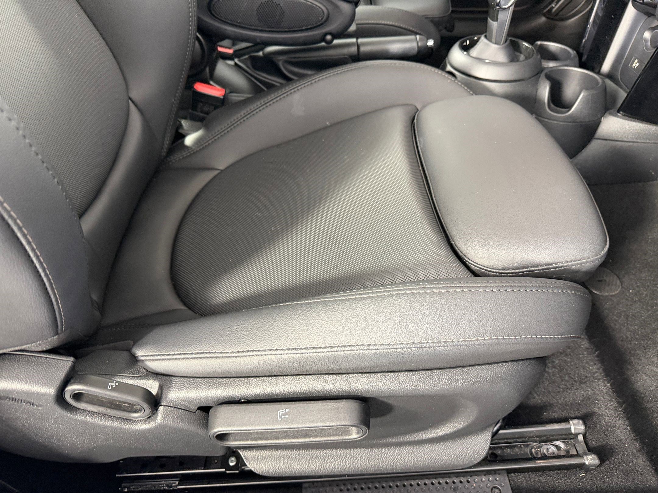 Used 2023 MINI Cooper S image 34