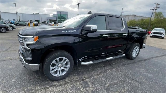 New 2026 Chevrolet Silverado 1500 LTZ w/ LTZ Premium Package image 6