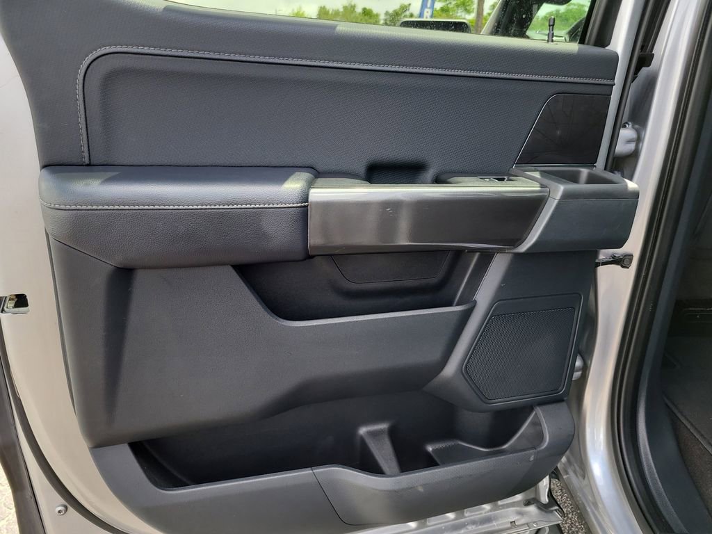 Used 2021 Ford F150 XLT w/ Equipment Group 302A High image 9