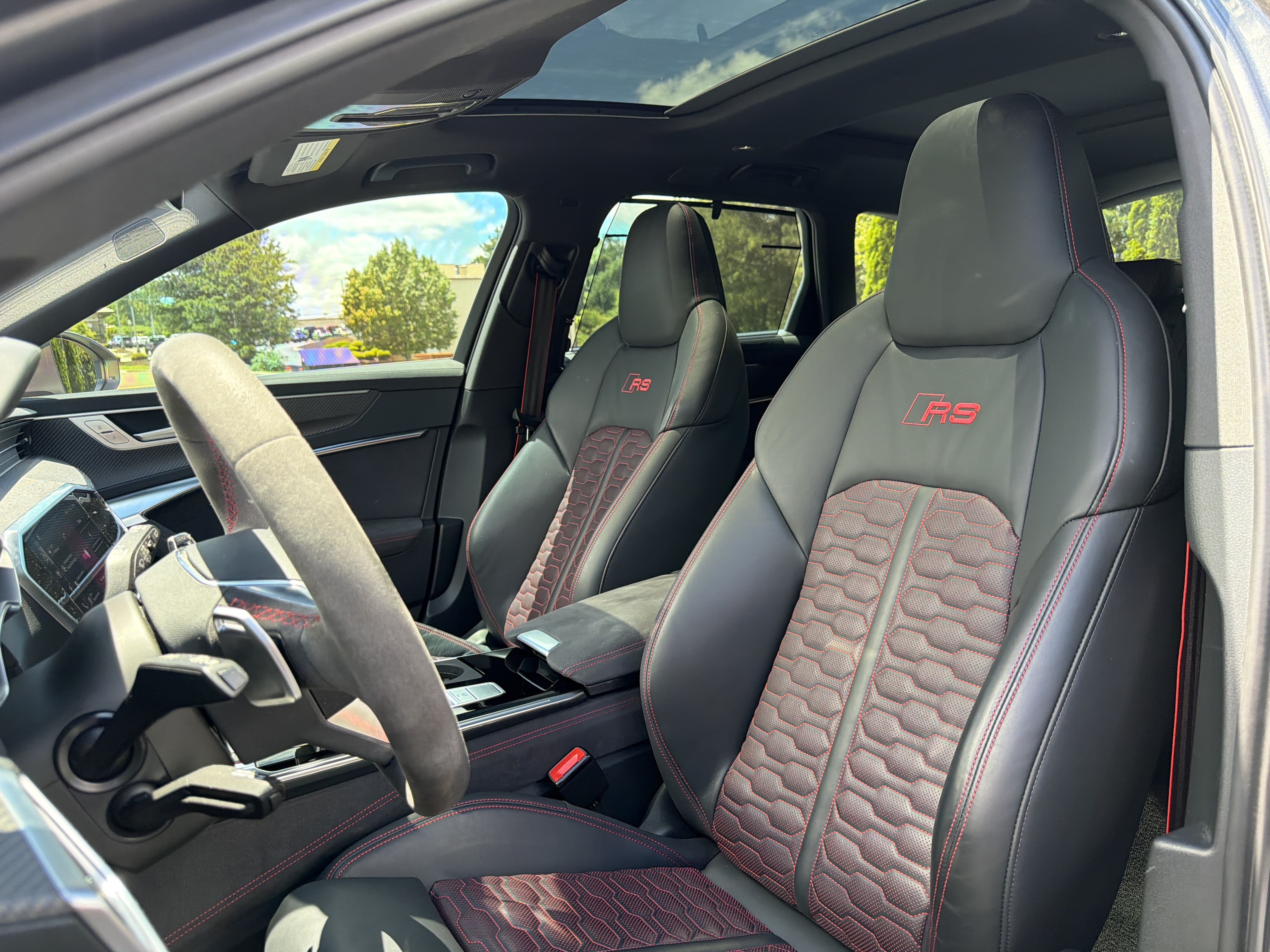 Used 2024 Audi RS 6 performance AWD/4WD image 7
