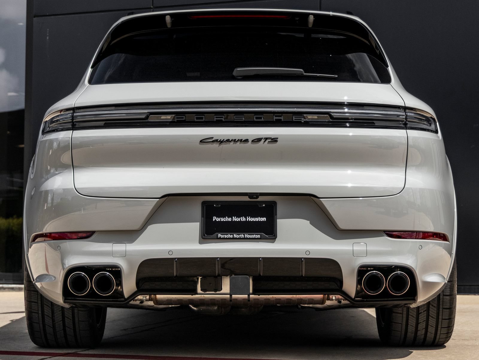 Certified 2025 Porsche Cayenne GTS AWD/4WD image 10