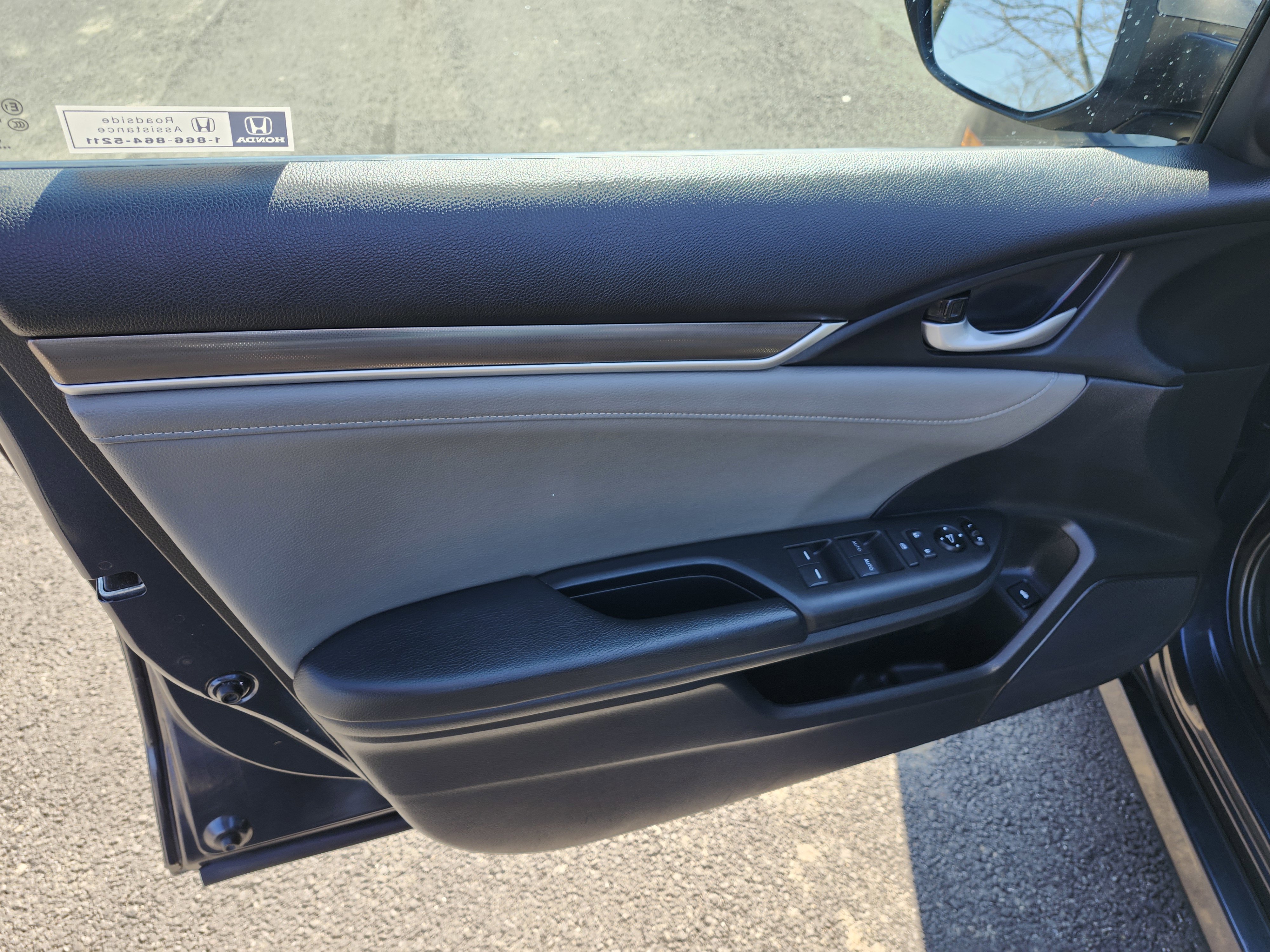 Used 2021 Honda Civic EX-L image 26