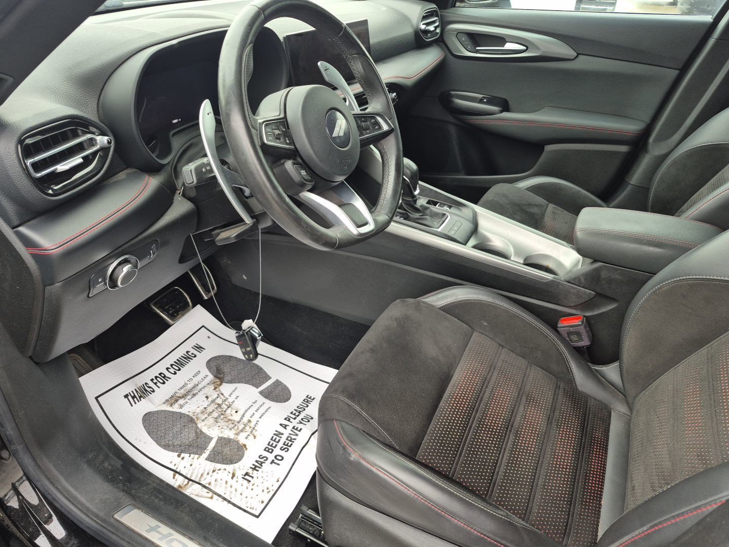 Used 2024 Dodge Hornet R/T image 10