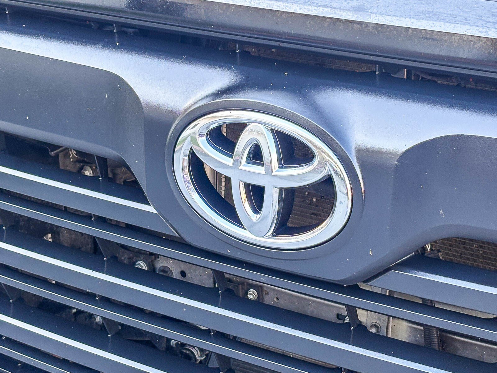 Used 2022 Toyota Tundra SR w/ SR Tow Package RWD image 11