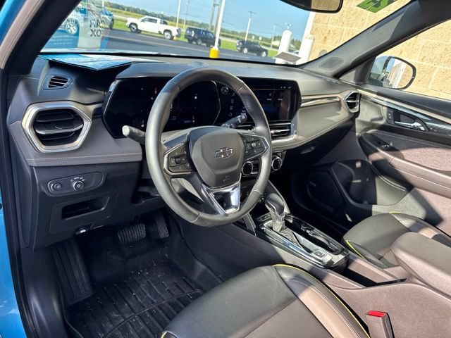 Used 2025 Chevrolet TrailBlazer ACTIV w/ Convenience Package AWD/4WD image 14