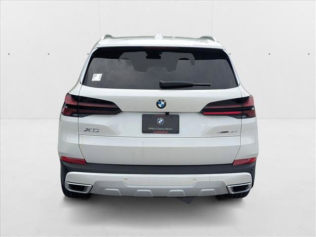 Used 2026 BMW X5 sDrive40i w/ Premium Package RWD image 7