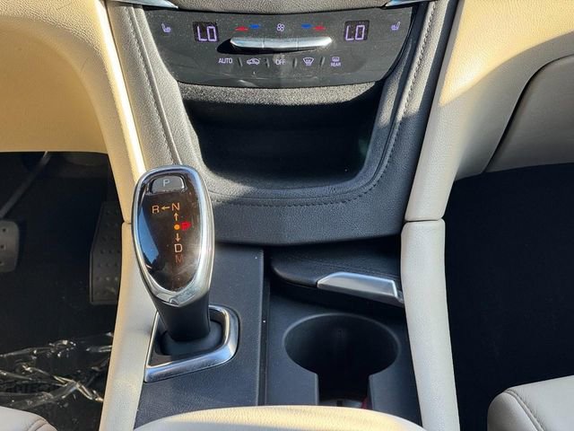 Used 2018 Cadillac XT5 Luxury w/ Driver Awareness Package image 14