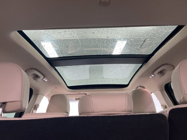 Certified 2022 Lincoln Corsair AWD w/ Premium Package image 10