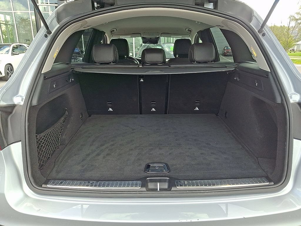 Used 2022 Mercedes-Benz GLC 300 4MATIC image 29