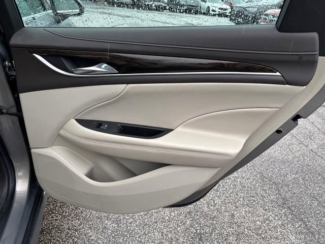 Used 2017 Buick LaCrosse Premium image 14