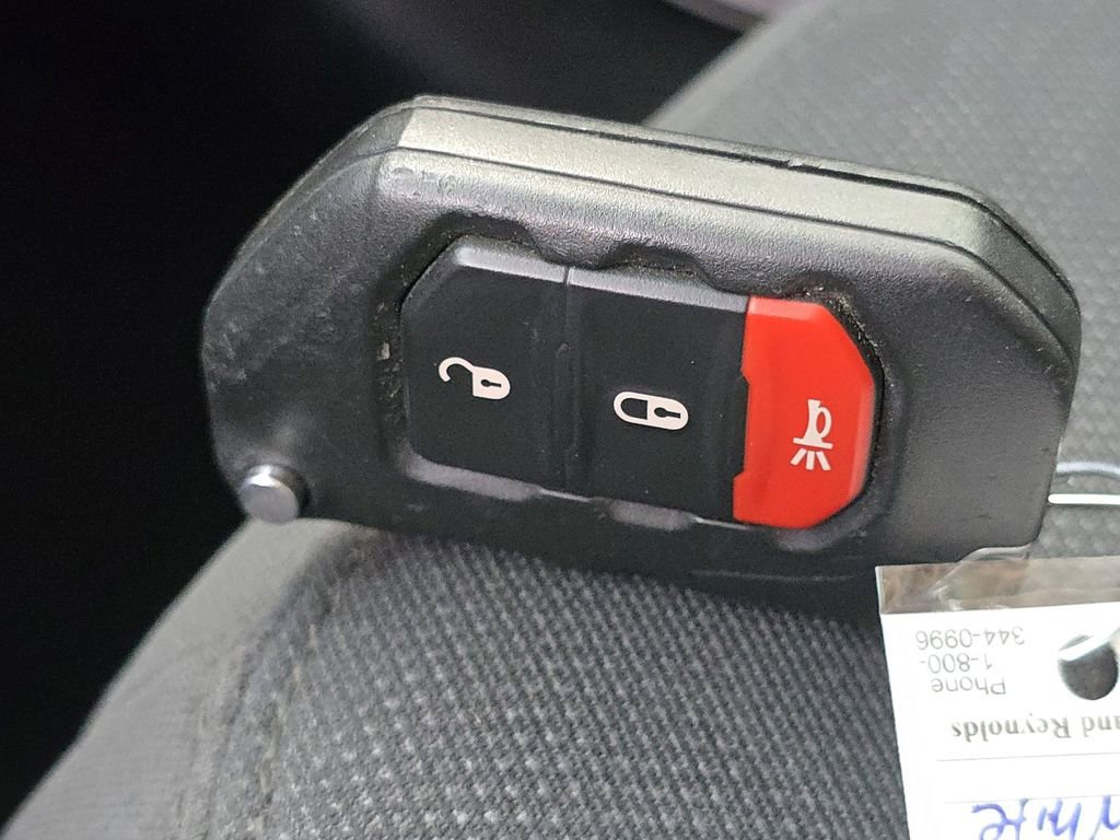 Used 2019 Jeep Wrangler Unlimited Sport S image 33